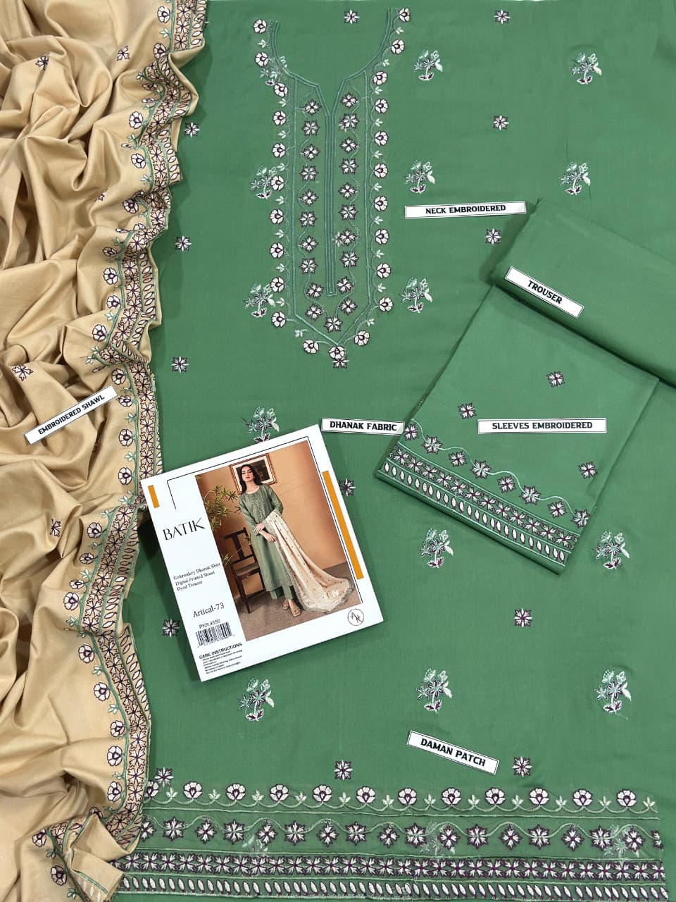🌸 SUMMER'S COLLECTION 🌸 🟥 BRAND NAME : LIBAAS 🟨 CATEGORY : LAWN 3PC Embroidered (005)